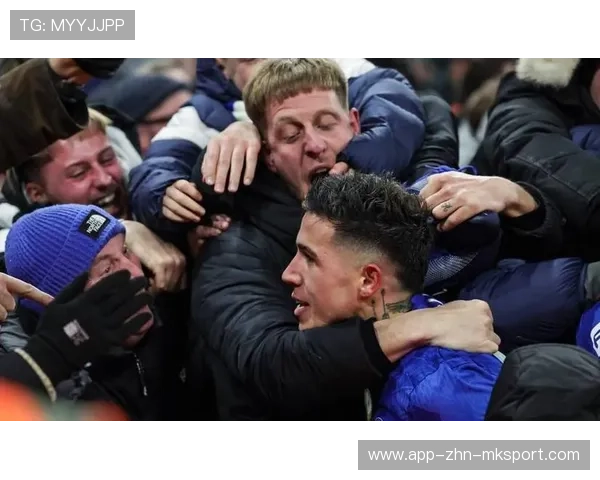 切尔西冬窗继续强化后防线，目标锁定法甲新星，百度切尔西