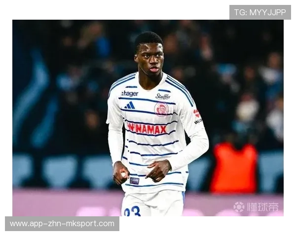 切尔西官宣召回斯特拉斯堡外租后卫马马杜·萨尔